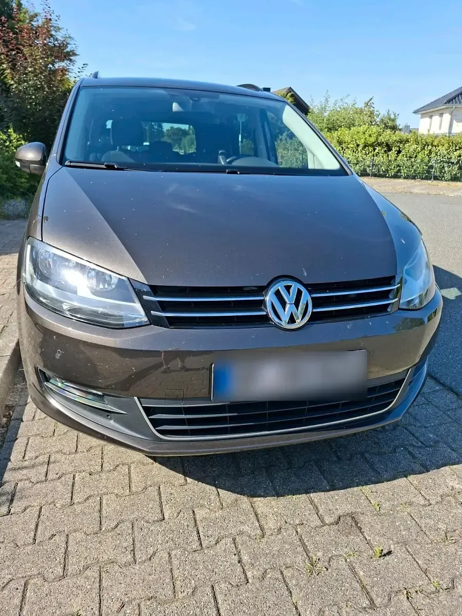 Gebraucht VW Sharan 150 PS (110 kW) 2014 Braun Van / Kleinbus