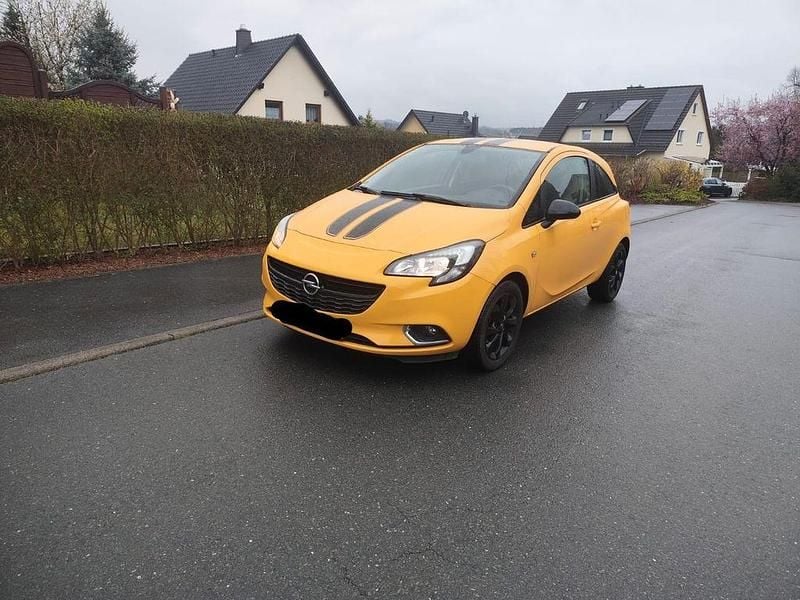 Gebraucht Opel Corsa Edition 90 PS (66 kW) 2017 Gelb Kleinwagen