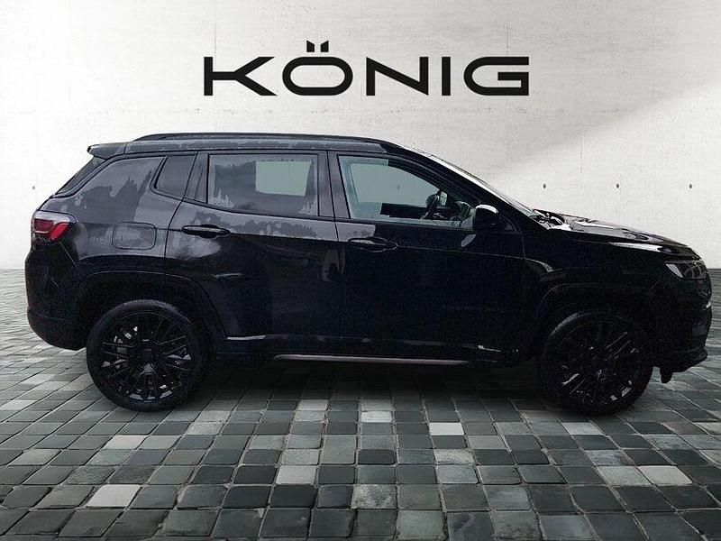 Gebraucht Jeep Compass 131 PS (96 kW) 2023 Schwarz SUV