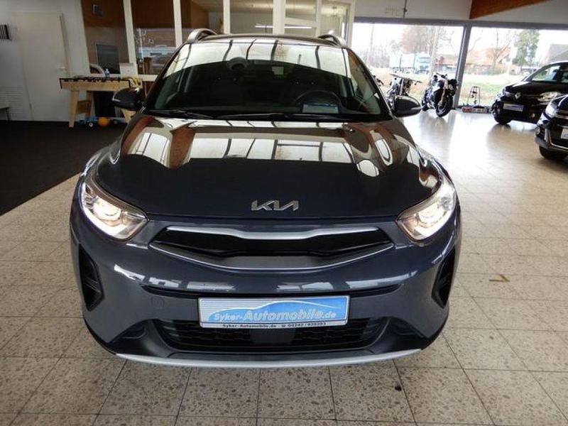 Gebraucht Kia Stonic Vision 120 PS (88 kW) 2022 Perennialgrau metallic (metallic) SUV