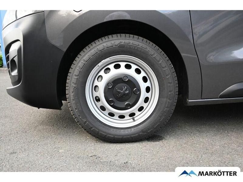 Gebraucht Peugeot e-Expert 100 kW (136 PS) 2025 Grau Van