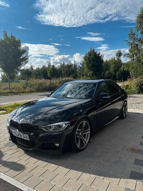 Schwarz Gebraucht 2017 BMW 340 Limousine | 29.999 € (Etwas zu teuer) - Bild 1/4