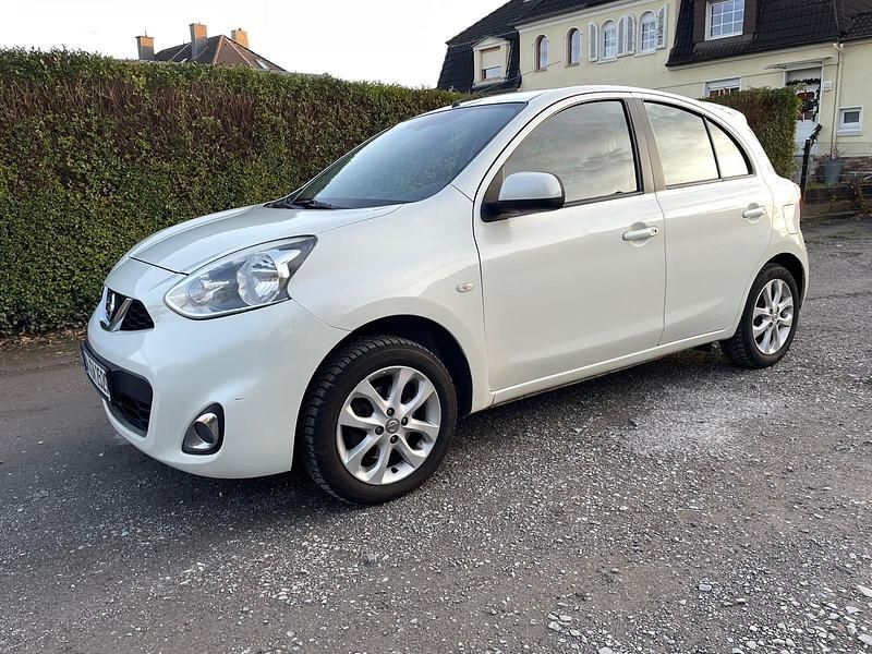 Weiß Gebraucht 2014 Nissan Micra Acenta Kleinwagen | 3.300 € (Guter Preis) - Bild 1/4