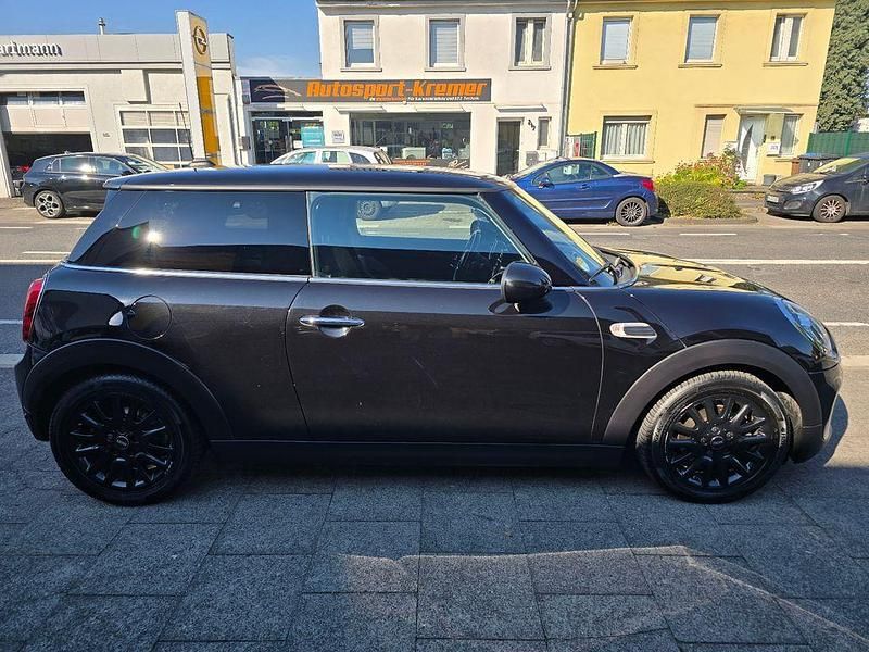 Gebraucht Mini ONE 102 PS (75 kW) 2019 Schwarz Kleinwagen