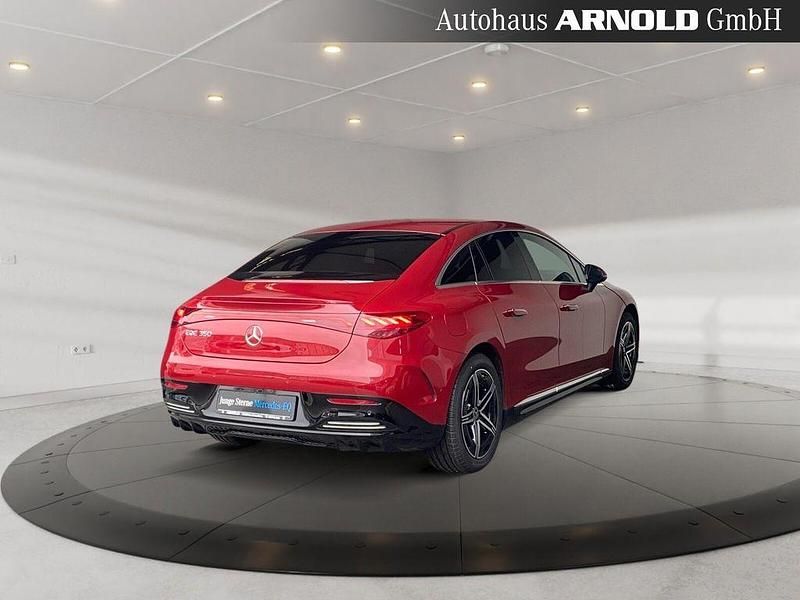 Gebraucht Mercedes EQE350 AMG line 214 kW (292 PS) 2023 Rot Limousine