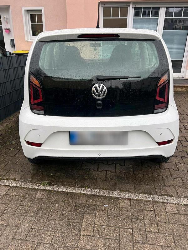 Gebraucht VW up! 60 PS (44 kW) 2019 Weiß Kleinwagen