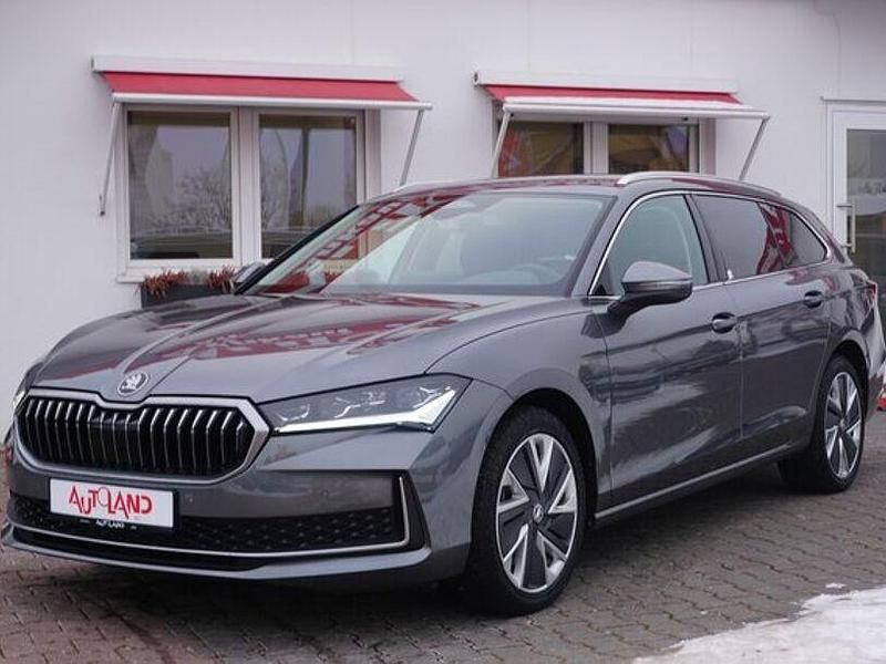 Gebraucht Skoda Superb 193 PS (141 kW) 2024 Schwarz Kombi