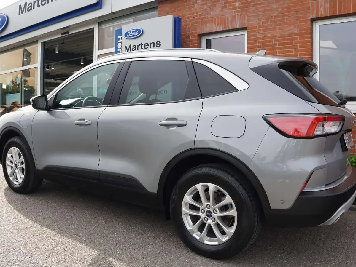 Gebraucht Ford Kuga Titanium X 224 PS (164 kW) 2022 Solarsilber SUV