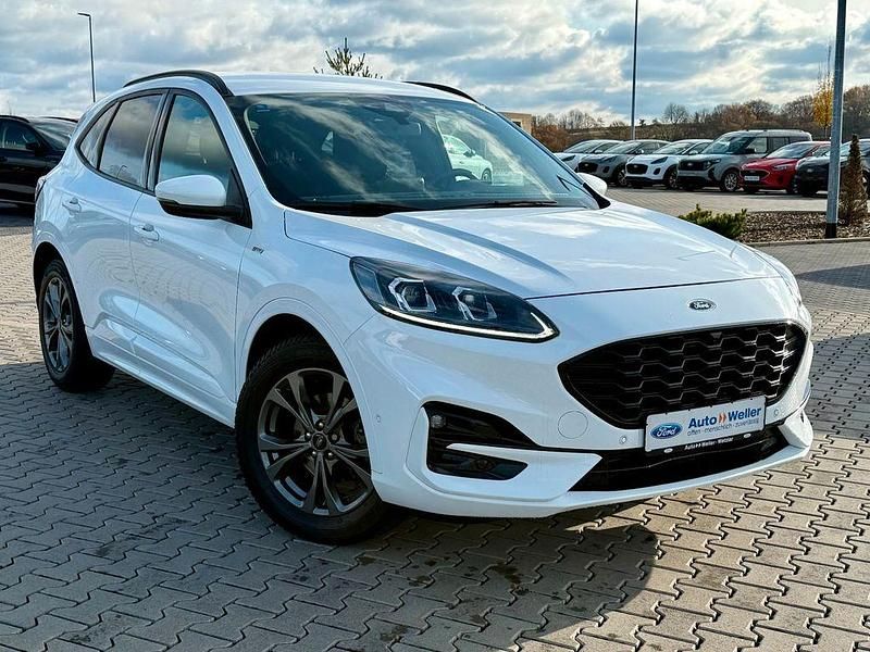 Gebraucht Ford Kuga ST-Line X 150 PS (110 kW) 2021 Frozen white SUV
