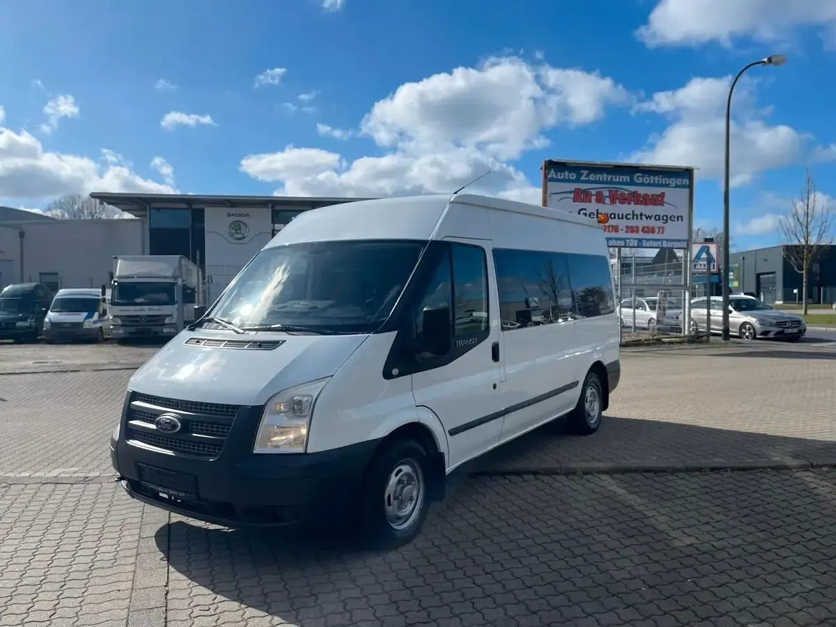 Używany Ford Transit 101 KM (74 kW) 2013 Biały Kombi