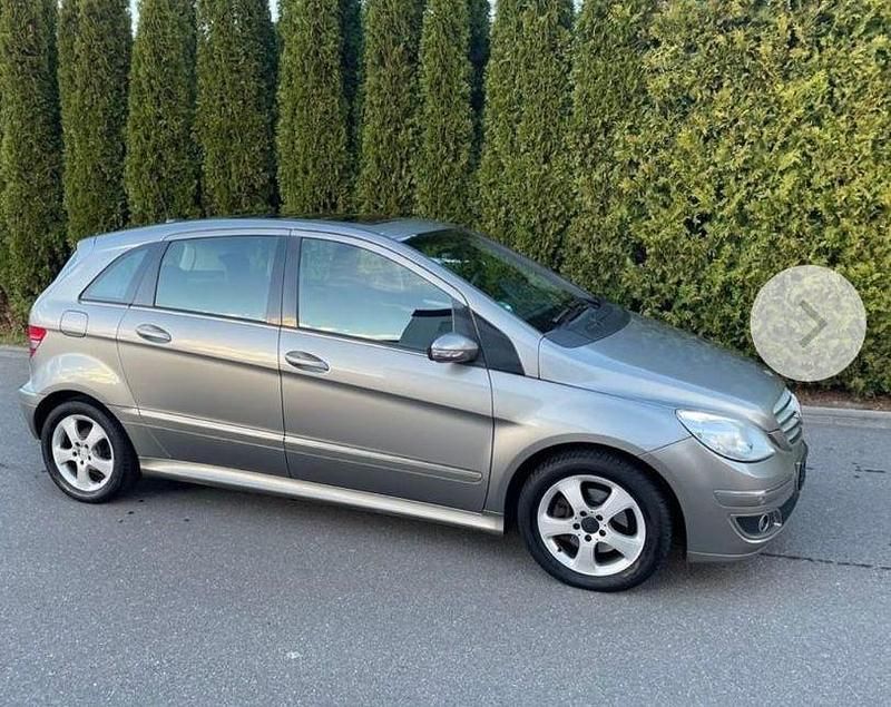 Gebraucht Mercedes B200 193 PS (141 kW) 2007 Grau Van / Kleinbus