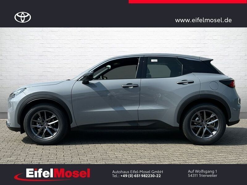 Neu Lexus LBX 136 PS (100 kW) 2025 Grau SUV