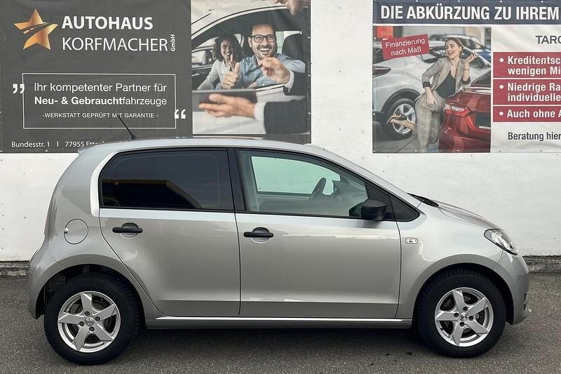 Gebraucht Skoda Citigo Cool Edition 60 PS (44 kW) 2017 Silber metallic Kleinwagen