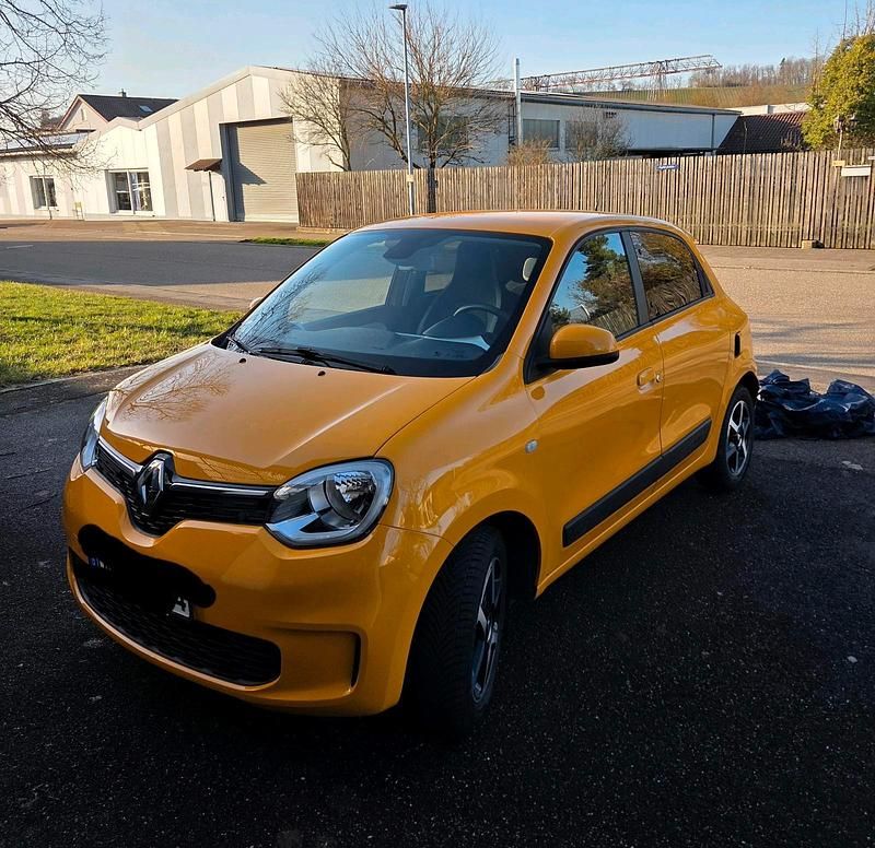 Gebraucht Renault Twingo LIMITED 73 PS (53 kW) 2019 Gelb Kleinwagen