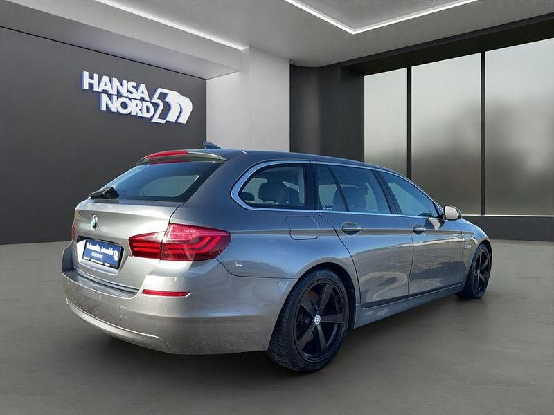 Gebraucht BMW 530 258 PS (189 kW) 2013 Grau Limousine