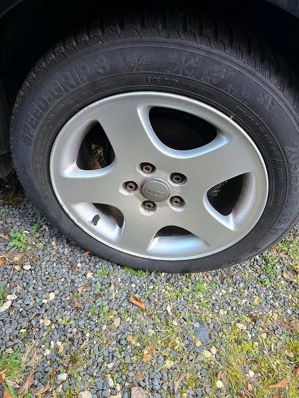 Gebraucht Audi A4 150 PS (110 kW) 2001 Schwarz Kombi