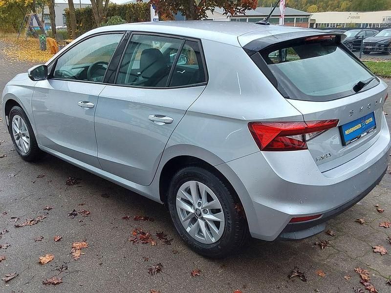Neu Skoda Fabia Selection 80 PS (58 kW) 2025 Silber Kleinwagen