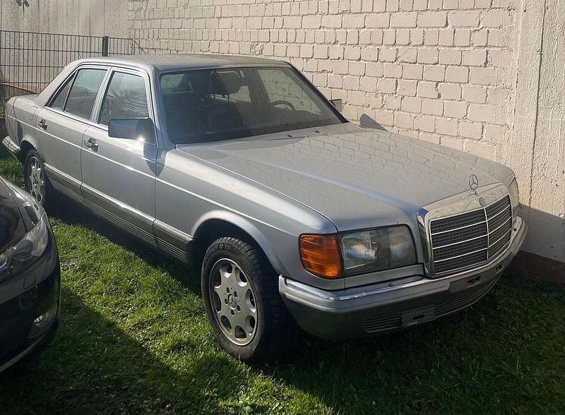 Silber Gebraucht 1980 Mercedes 500 SE Limousine | 11.500 € - Bild 1/4