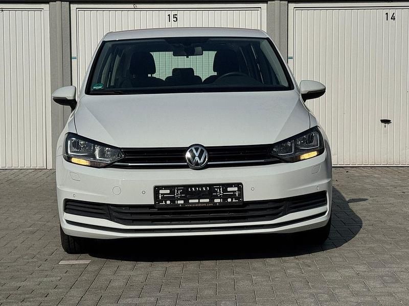 Gebraucht VW Touran Sound 116 PS (85 kW) 2017 Van / Kleinbus