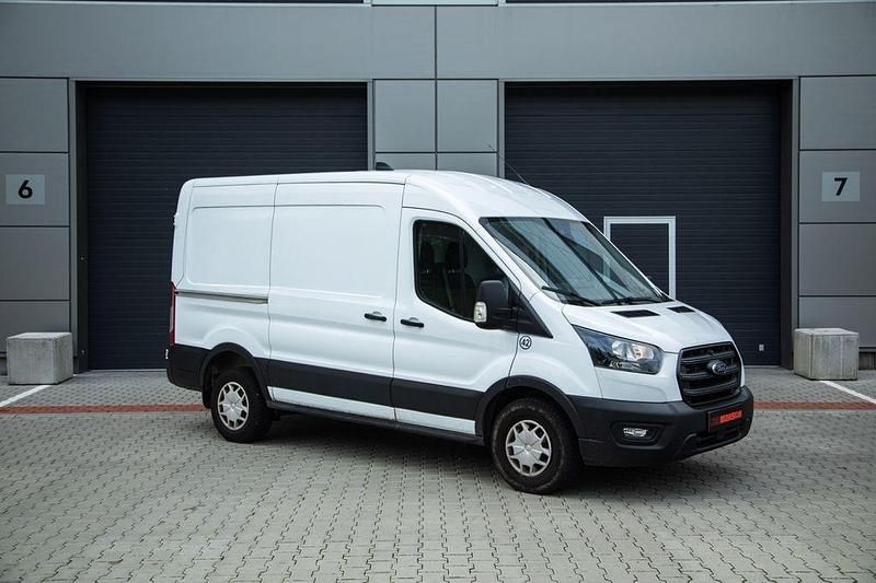 Gebraucht Ford Transit Trend 105 PS (77 kW) 2024 Weiß Limousine