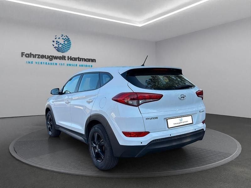 Gebraucht Hyundai Tucson 132 PS (97 kW) 2016 Weiß SUV
