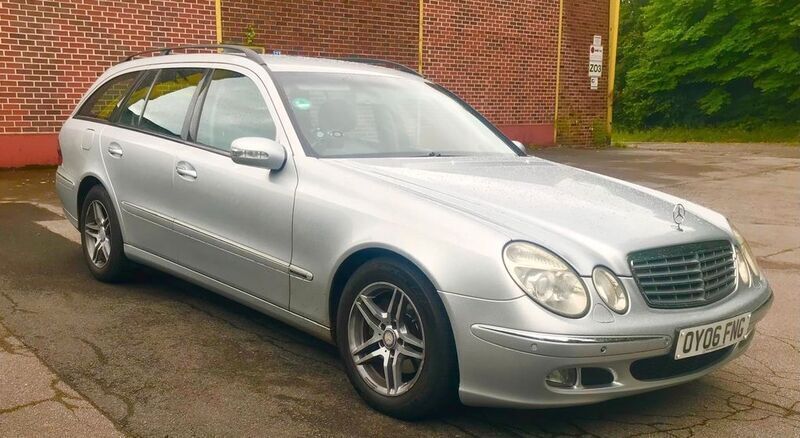 Silber Gebraucht 2006 Mercedes E200 Elegance Limousine | 2.470 € (Superpreis) - Bild 1/4