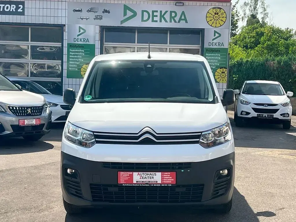 Gebraucht Citroën Berlingo 131 PS (96 kW) 2022 Weiß Van / Kleinbus