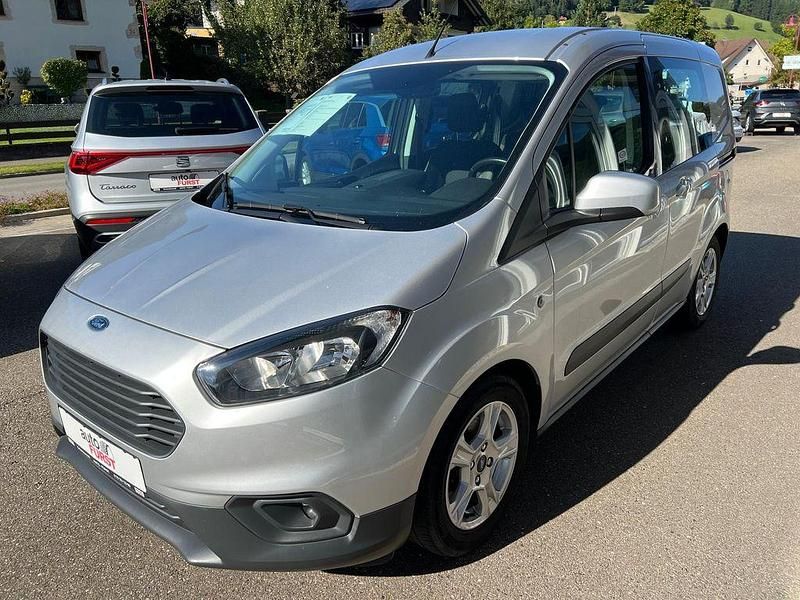 Gebraucht Ford Transit Trend 101 PS (74 kW) 2019 Silber Kombi