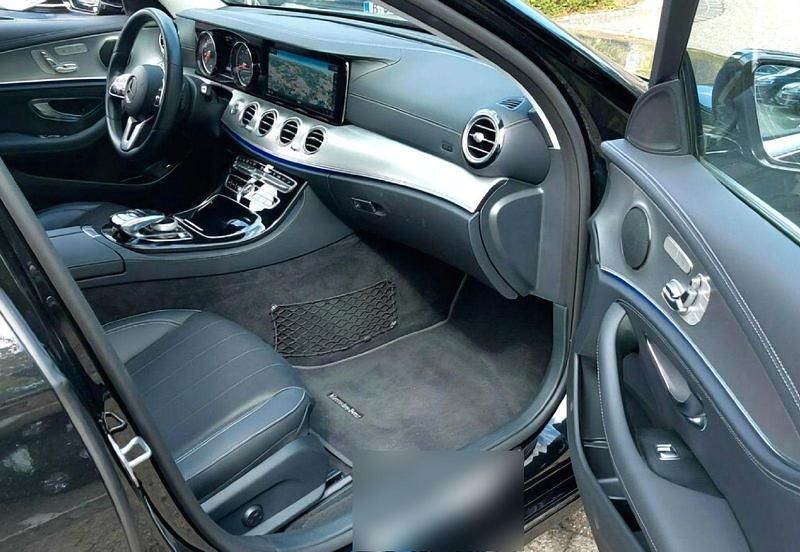 Gebraucht Mercedes E200 197 PS (144 kW) 2020 Schwarz Kombi