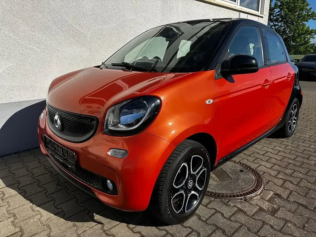 Gebraucht Smart ForFour 71 PS (52 kW) 2017 Schwarz Kleinwagen