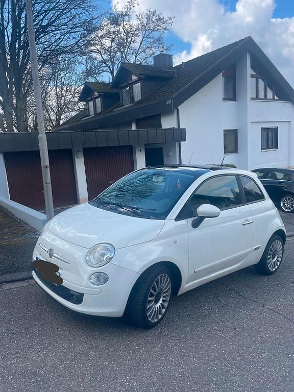 Gebraucht Fiat 500 Lounge 69 PS (50 kW) 2010 Weiß Kleinwagen
