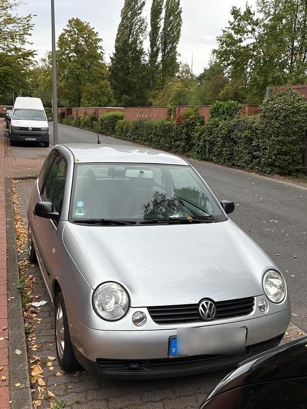 Silber Gebraucht 2003 VW Lupo Kleinwagen | 1.800 € (Fairer Preis) - Bild 1/4
