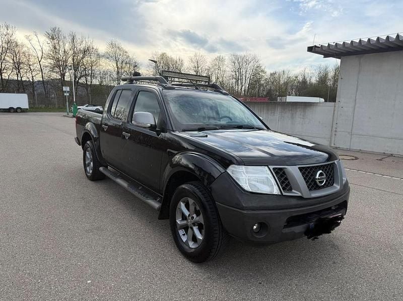 Gebraucht Nissan Navara 190 PS (139 kW) 2014 Schwarz Pickup