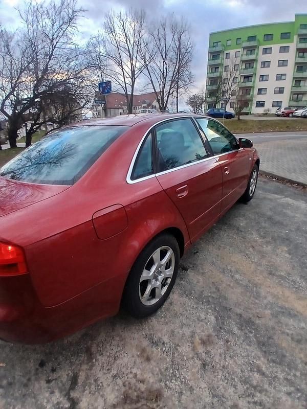 Gebraucht Audi A4 180 PS (132 kW) 2006 Rot Limousine