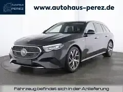 Gebraucht Mercedes E300 Avantgarde 197 PS (144 kW) 2025 Kombi