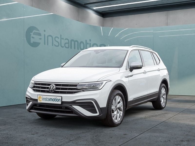 Weiß Gebraucht 2022 VW Tiguan Allspace Life SUV | 28.210 € (Superpreis) - Bild 1/4