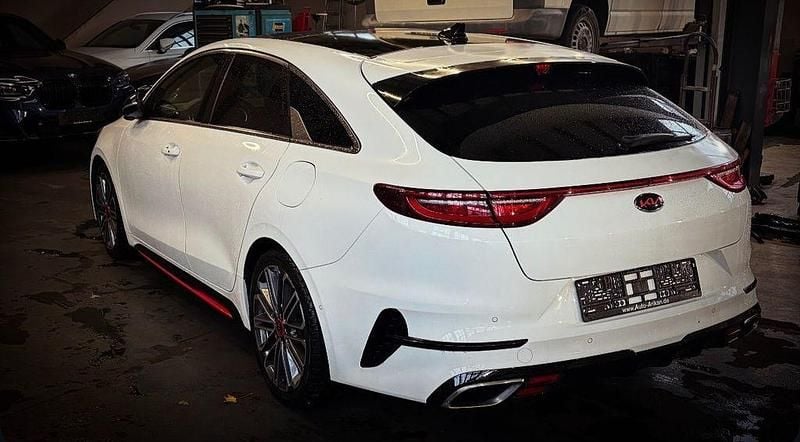 Gebraucht Kia ProCeed GT 204 PS (150 kW) 2019 Weiß Kombi