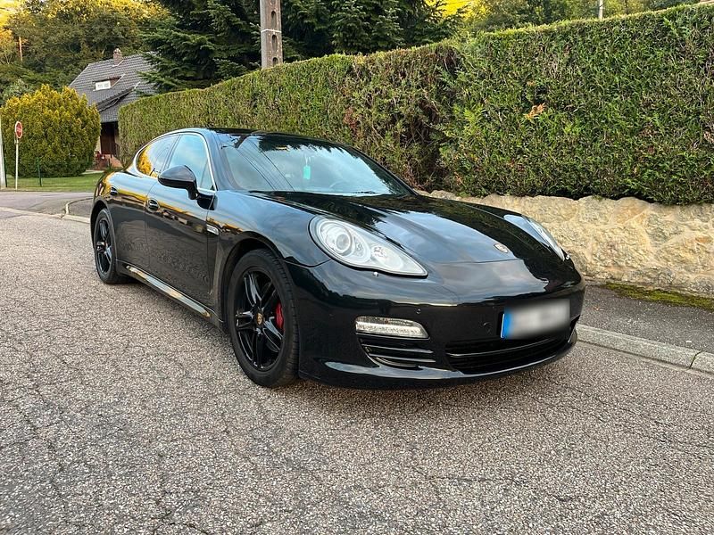 Schwarz Gebraucht 2011 Porsche Panamera 4S Limousine | 19.900 € (Fairer Preis) - Bild 1/4