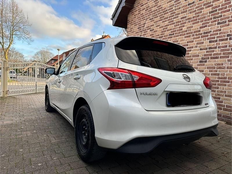 Gebraucht Nissan Pulsar N-TEC 116 PS (85 kW) 2015 Weiß Limousine