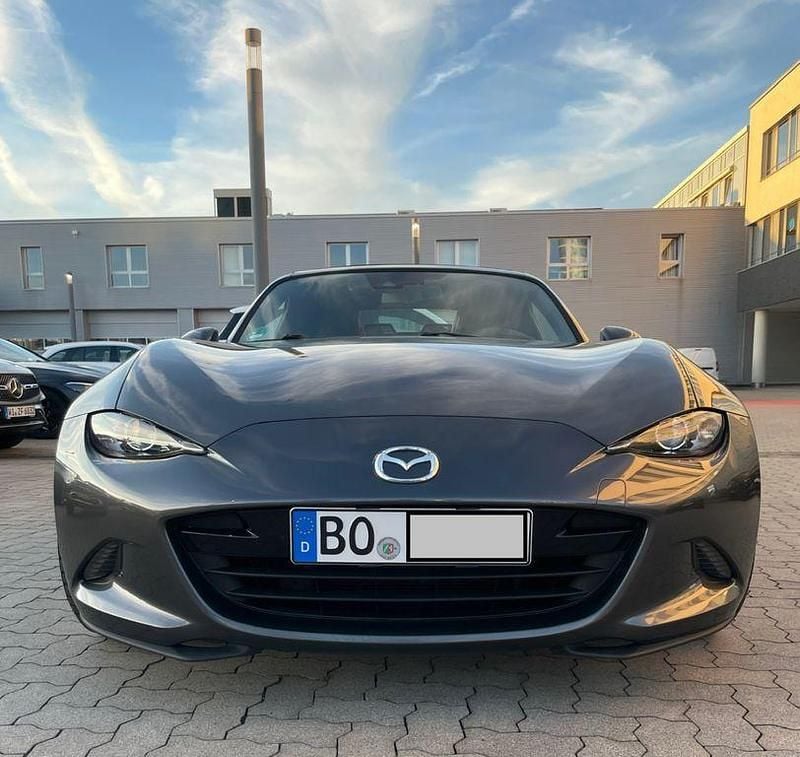 Gebraucht Mazda MX5 132 PS (97 kW) 2018 Grau Cabrio