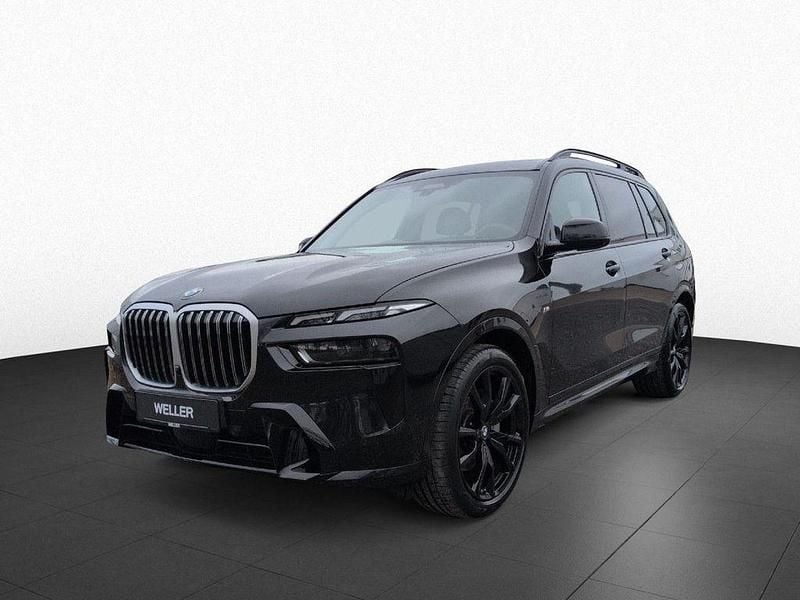 Gebraucht BMW X7 M Sport 340 PS (250 kW) 2025 Black sapphire (schwarz) SUV