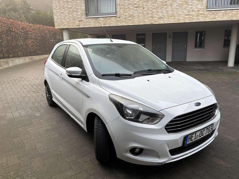 Gebraucht Ford Ka Plus 69 PS (50 kW) 2018 Kleinwagen