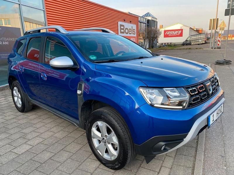 Blau Gebraucht 2021 Dacia Duster SUV | 14.890 € (Guter Preis) - Bild 1/4