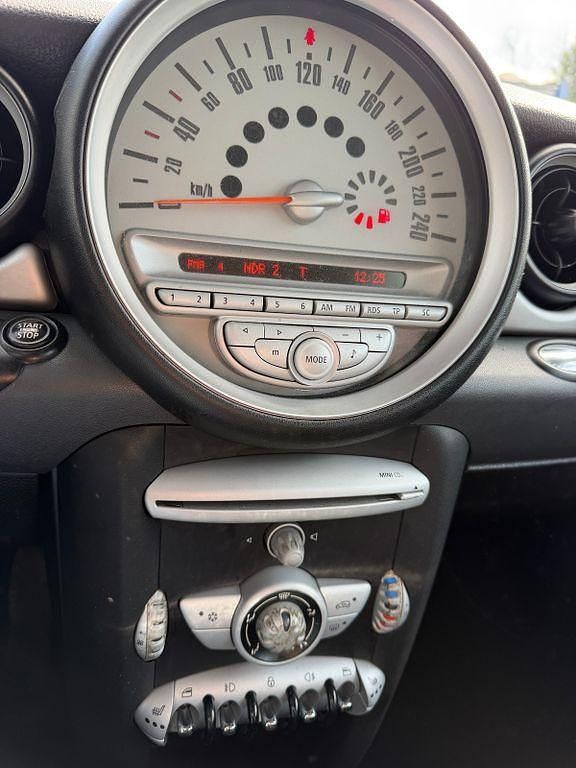 Gebraucht Mini ONE 95 PS (69 kW) 2008 Schwarz Kleinwagen