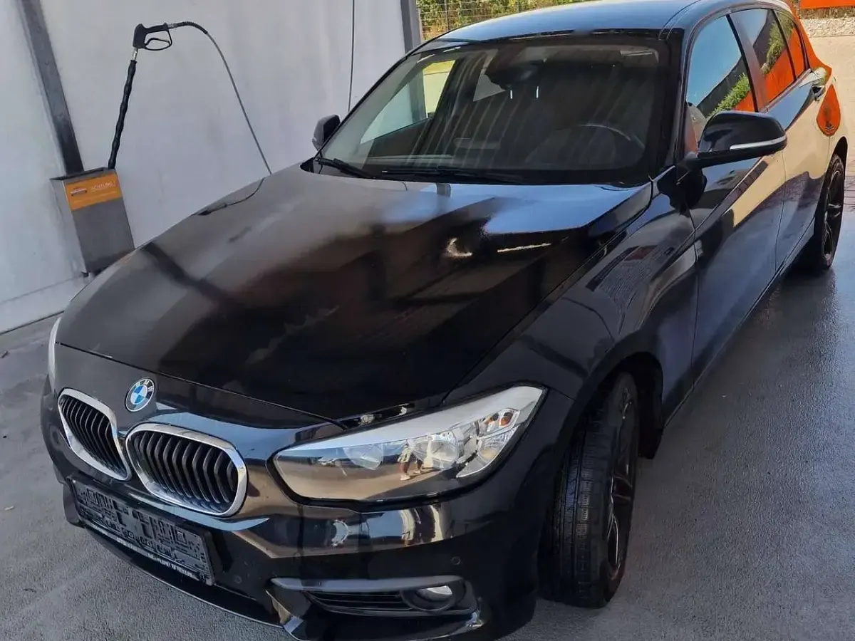 Gebraucht BMW 116 Advantage 116 PS (85 kW) 2016 Schwarz Kleinwagen