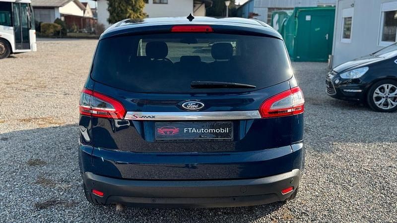 Gebraucht Ford S-MAX Business Edition 140 PS (102 kW) 2015 Blau Van / Kleinbus
