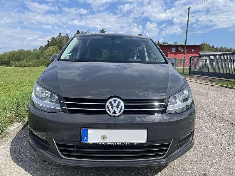 Gebraucht VW Sharan Allstar 150 PS (110 kW) 2016 Grau Van / Kleinbus