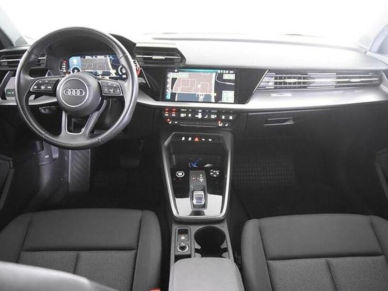Gebraucht Audi A3 Performance 110 PS (80 kW) 2023 Schwarz Limousine