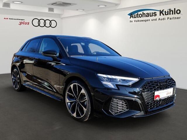 Second-hand Audi A3 S-Line 150 CP (110 kW) 2025 Negru Berlinǎ