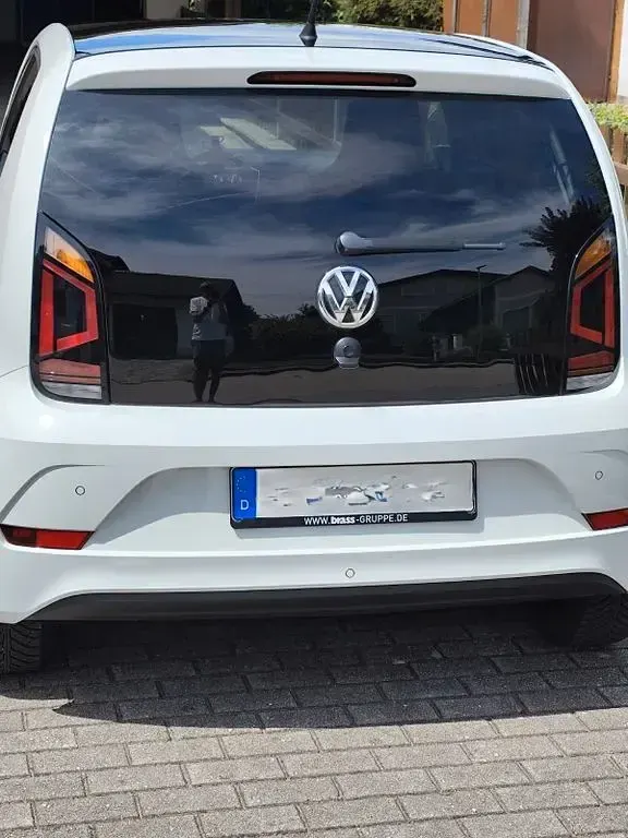 Gebraucht VW up! Sound 75 PS (55 kW) 2018 Weiß Kleinwagen